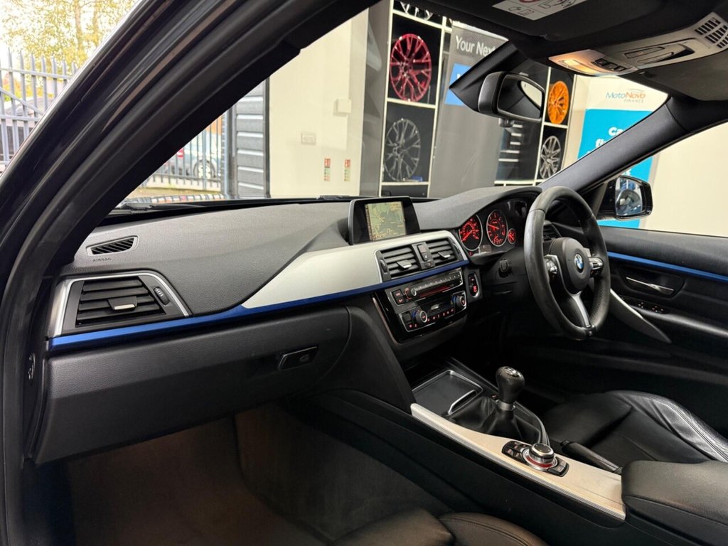 Used BMW 3 Series 2015 for sale - 76406446: Photo 32