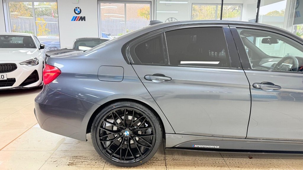 Used BMW 3 Series 2015 for sale - 76406446: Photo 37