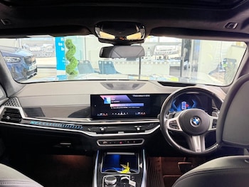 Used BMW X7 2023 for sale - 79103951: Photo