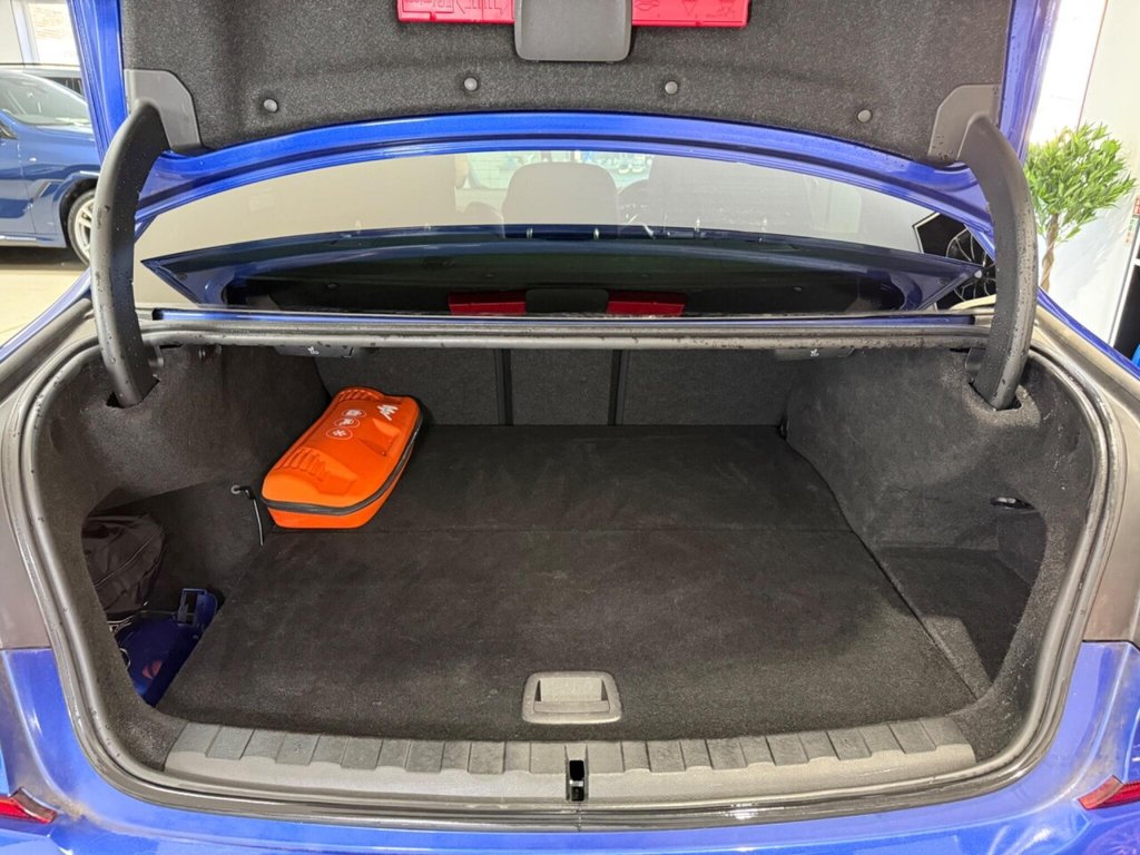 Used BMW 3 Series 2022 for sale - 77765569: Photo 32