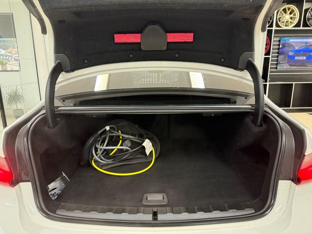 Used BMW 3 Series 2022 for sale - 77121781: Photo 28