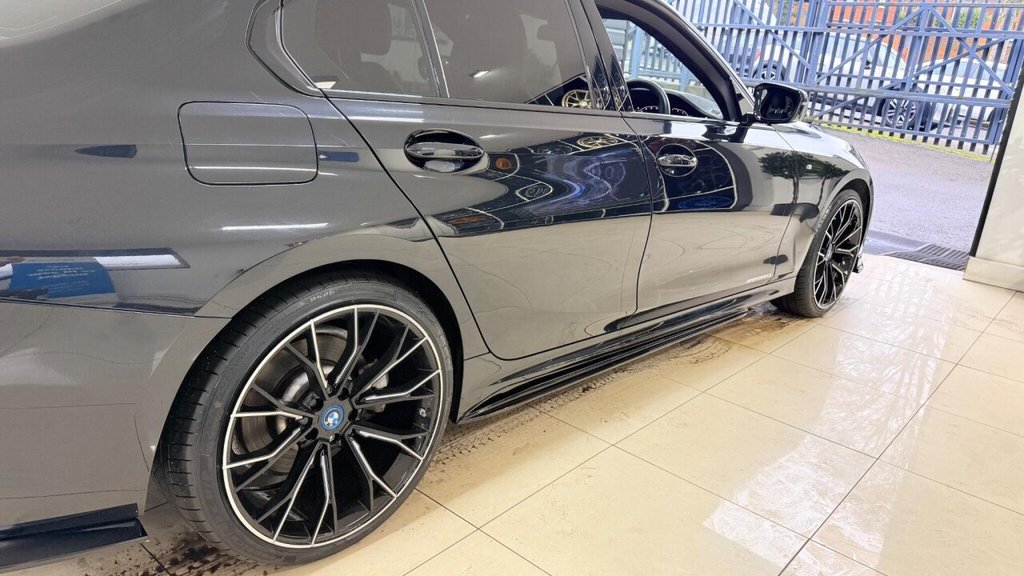 Used BMW 3 Series 2020 for sale - 77608956: Photo 11