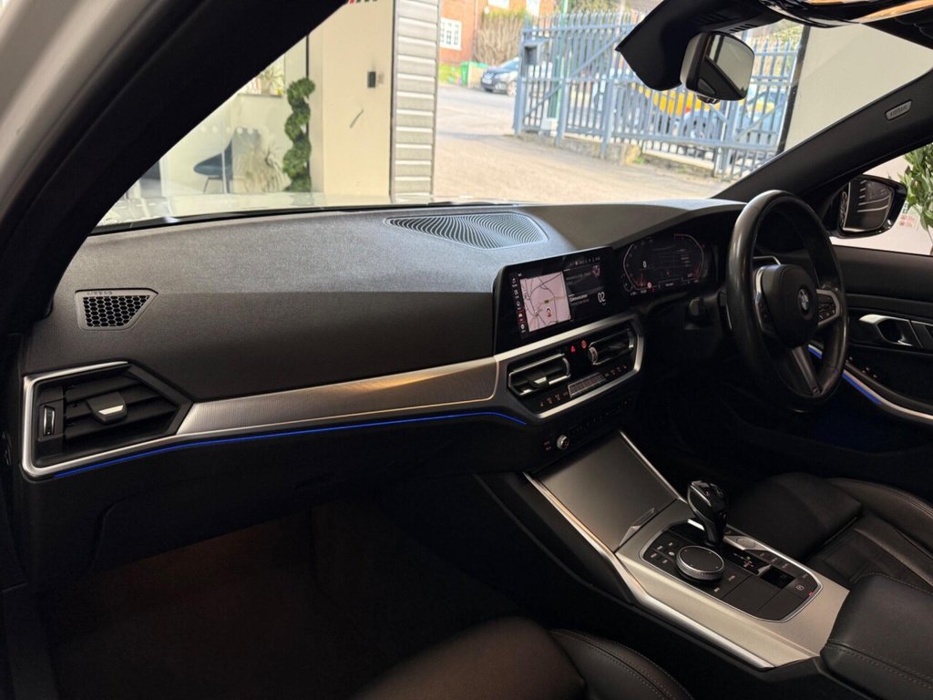 Used BMW 3 Series 2019 for sale - 78110696: Photo 31