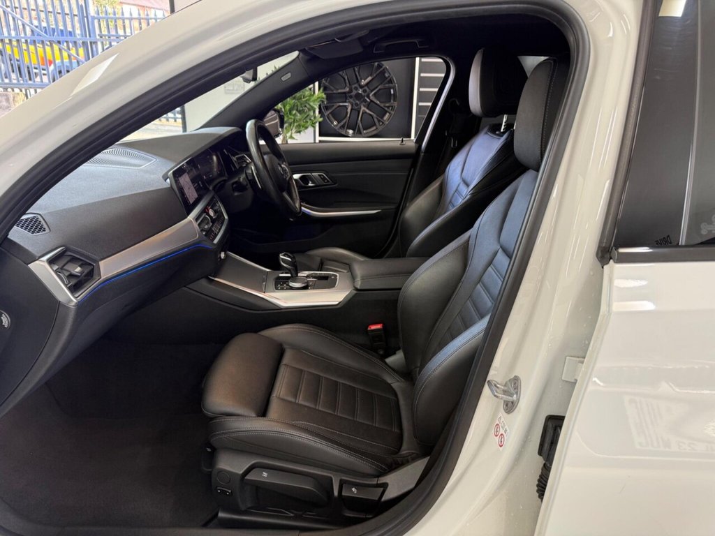 Used BMW 3 Series 2019 for sale - 78110696: Photo 32