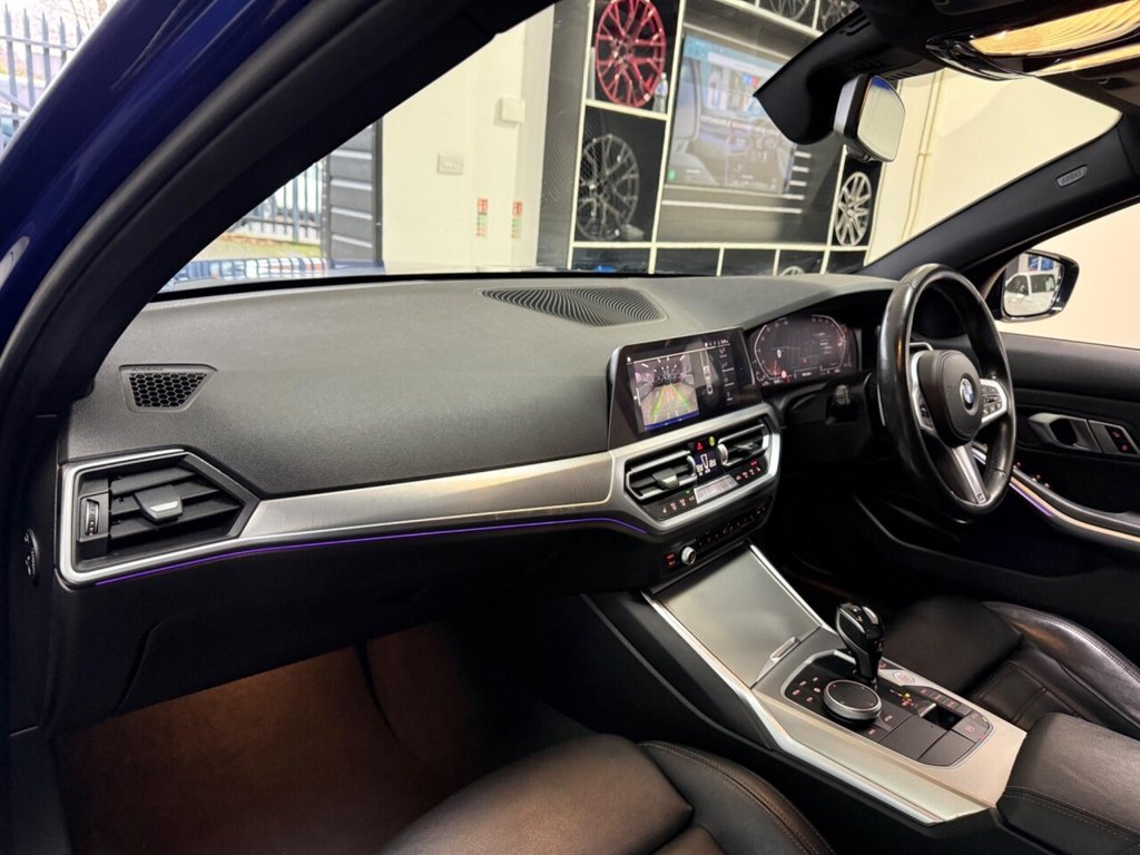 Used BMW 3 Series 2021 for sale - 77139870: Photo 31