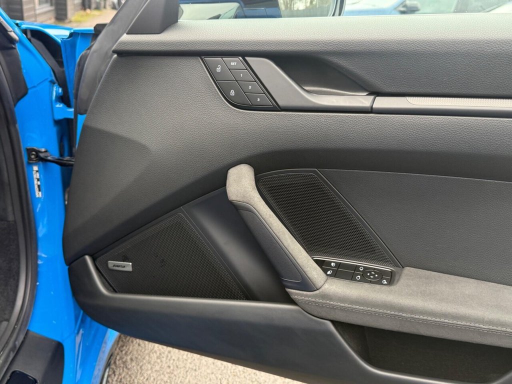 Used Porsche 911 2024 for sale - 77384165: Photo 15