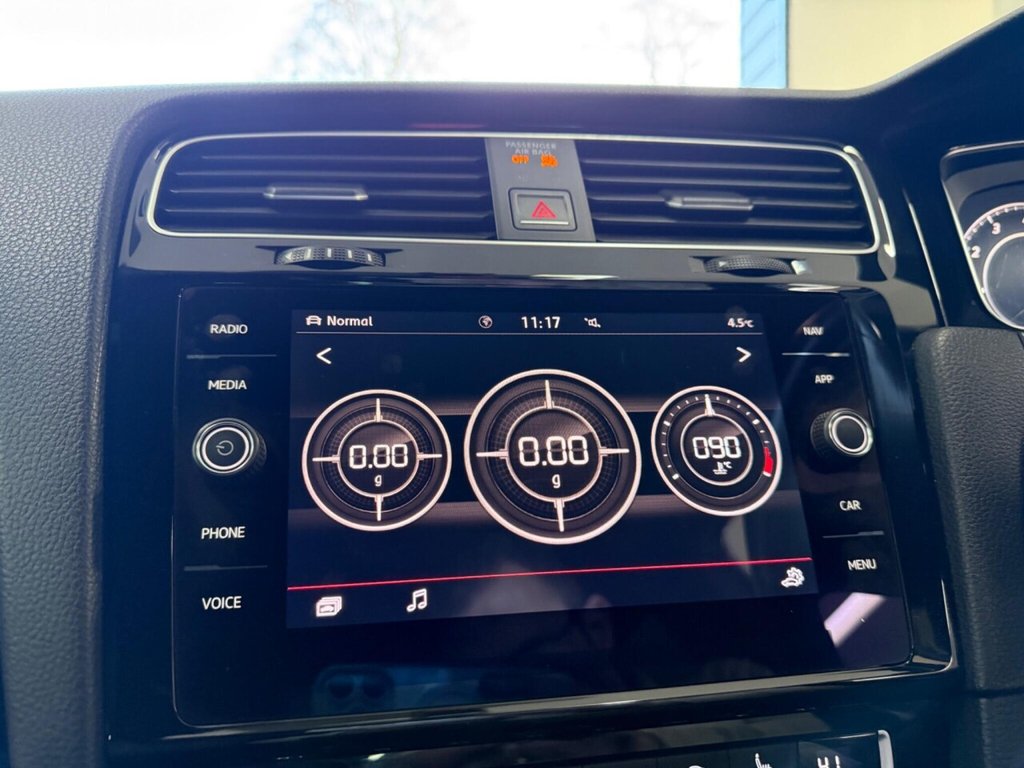 Used Volkswagen Golf 2017 for sale - 77356472: Photo 23