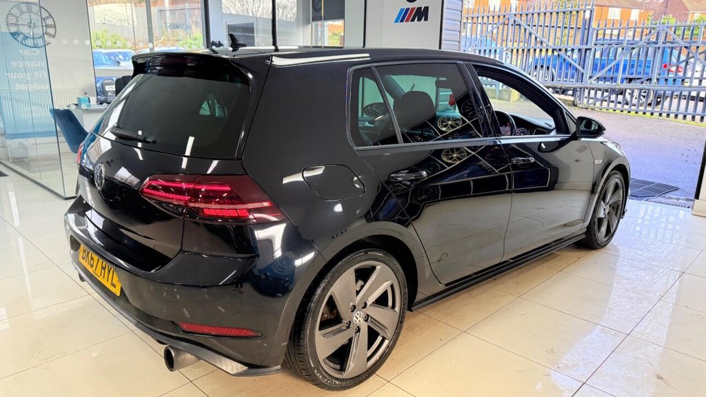 Used Volkswagen Golf 2017 for sale - 77356472: Photo 39