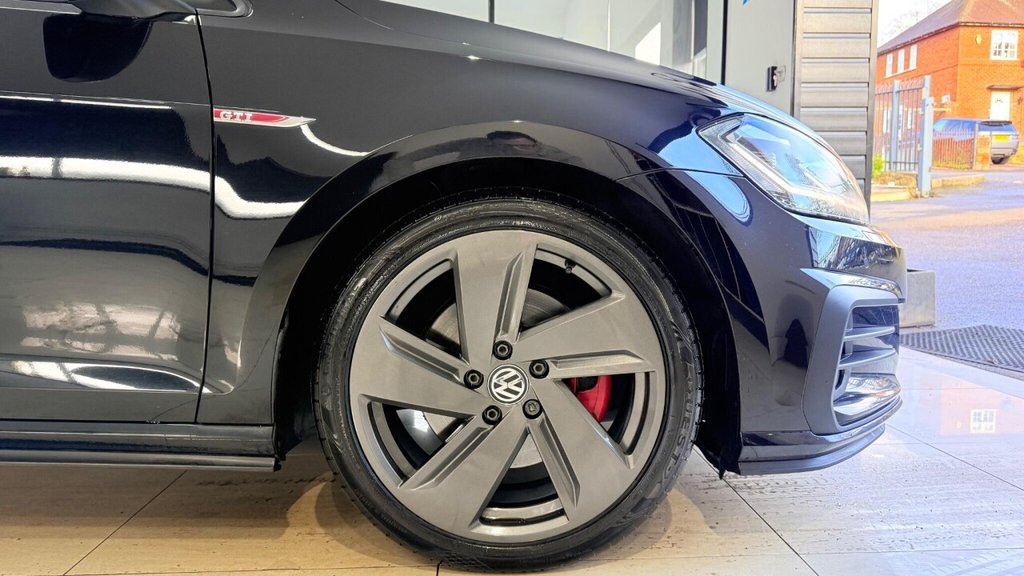 Used Volkswagen Golf 2017 for sale - 77356472: Photo 44