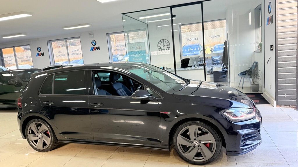 Used Volkswagen Golf 2017 for sale - 77356472: Photo 46