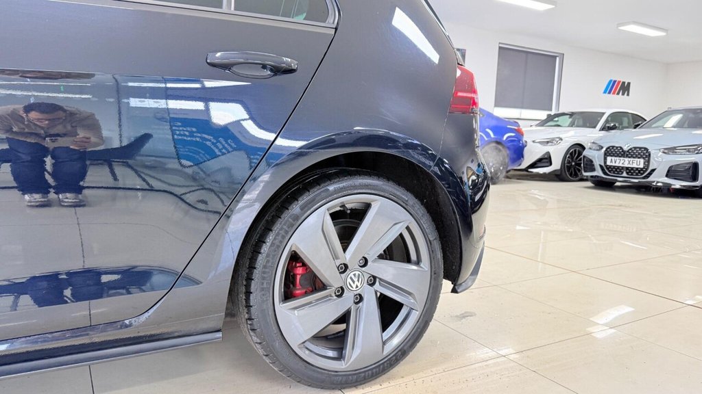 Used Volkswagen Golf 2017 for sale - 77356472: Photo 8