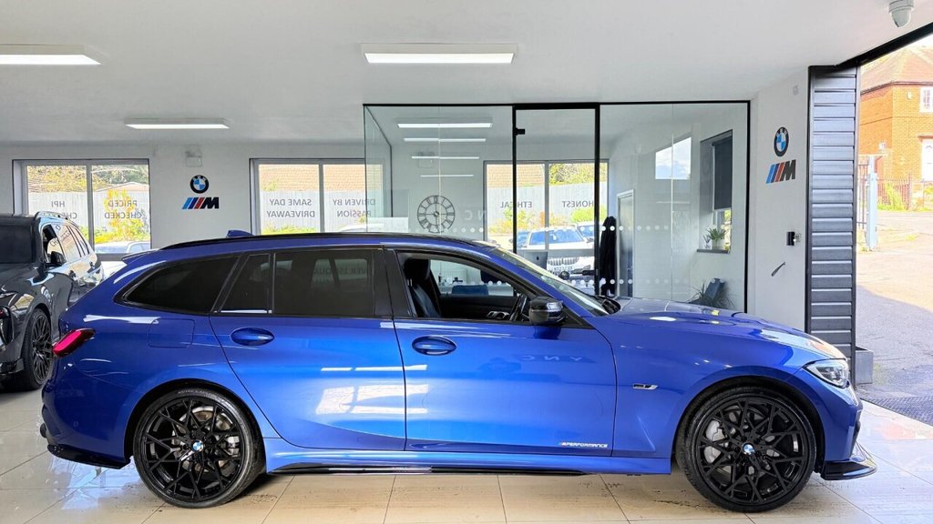 Used BMW 3 Series 2021 for sale - 76345814: Photo 8