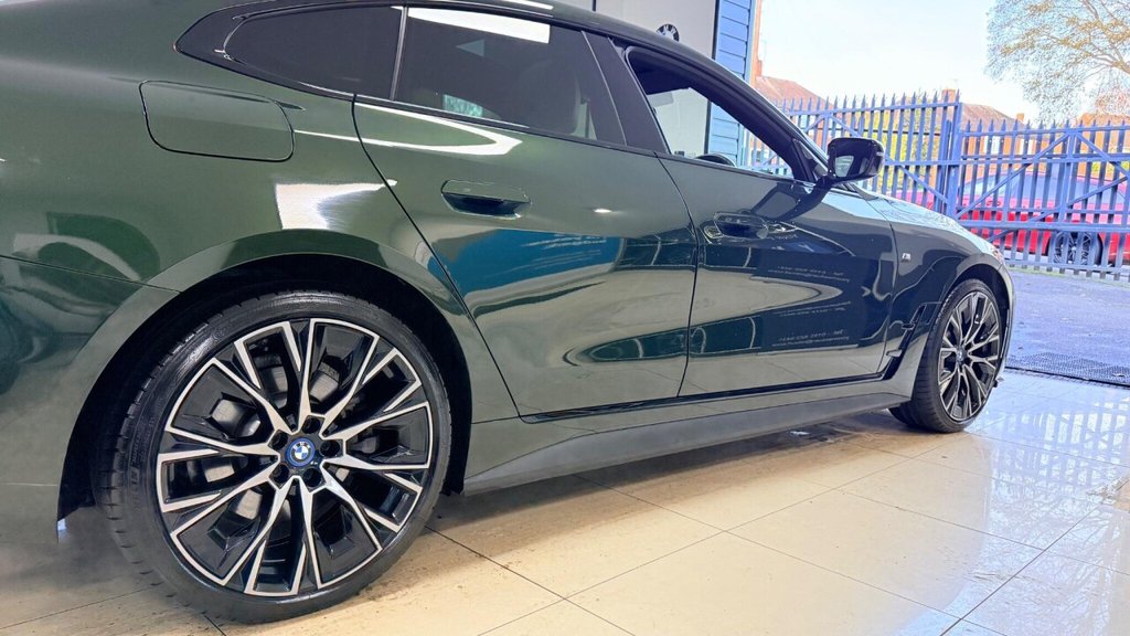 Used BMW i4 2022 for sale - 76570105: Photo 21