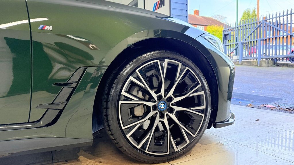 Used BMW i4 2022 for sale - 76570105: Photo 22