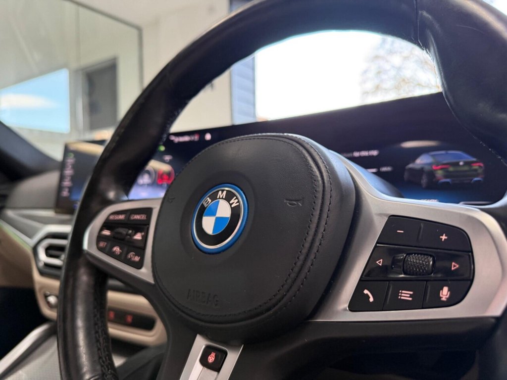 Used BMW i4 2022 for sale - 76570105: Photo 40