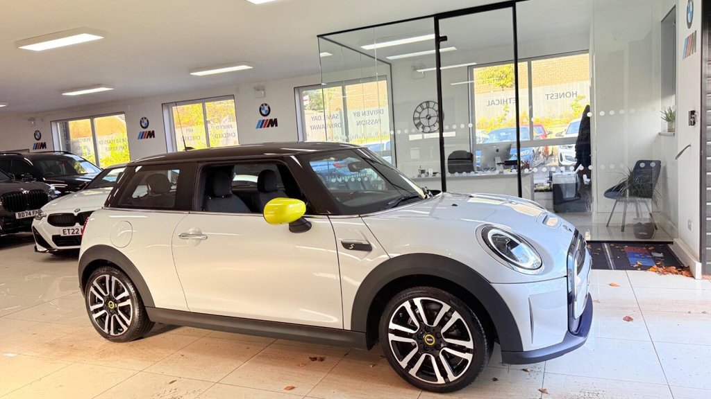 Used MINI Hatch 2022 for sale - 76396260: Photo 14