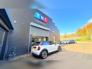 Used MINI Hatch 2022 for sale - 76396260: Photo