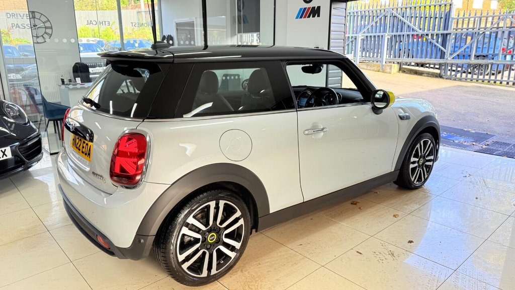 Used MINI Hatch 2022 for sale - 76396260: Photo 44