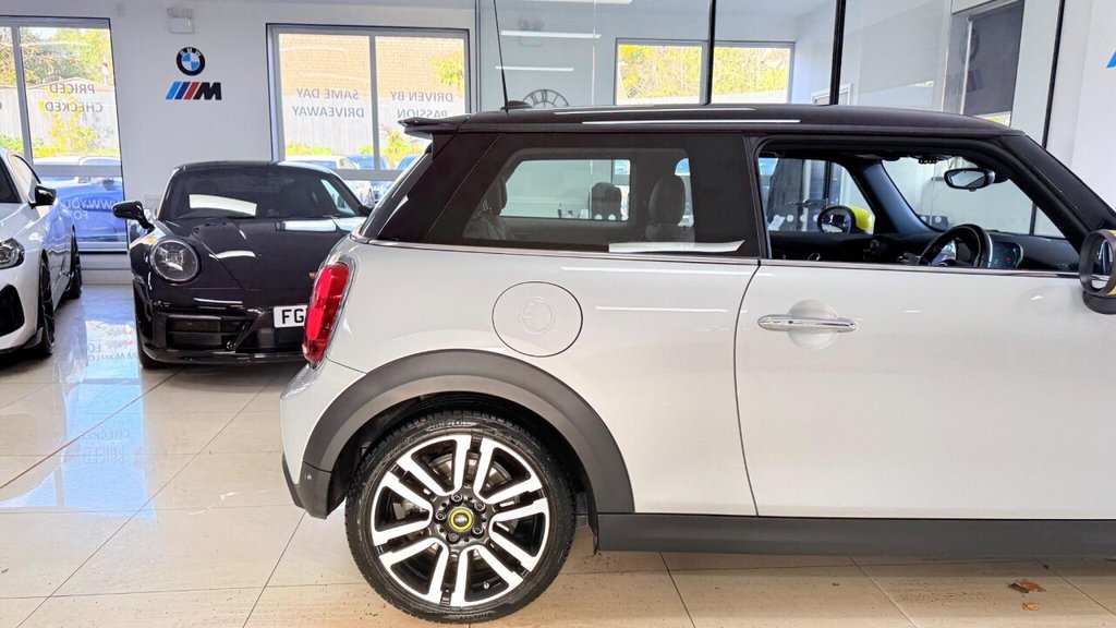 Used MINI Hatch 2022 for sale - 76396260: Photo 45