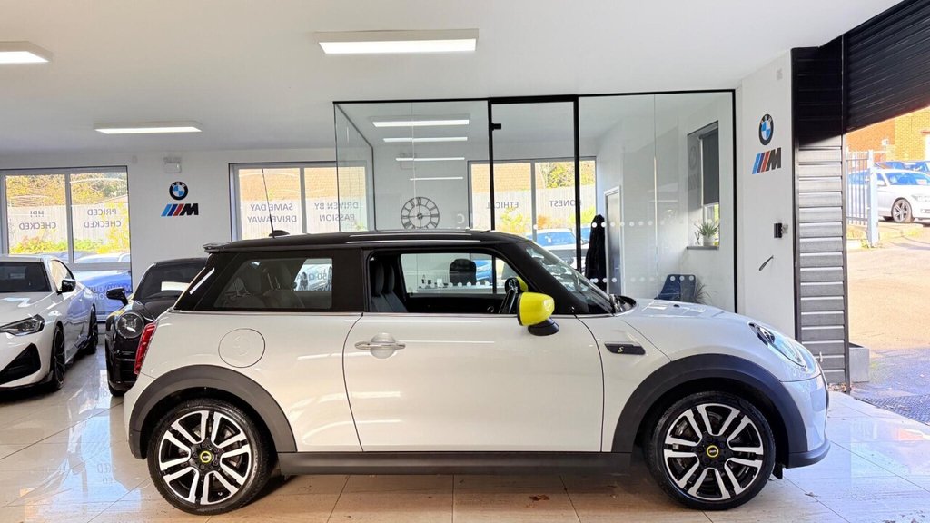 Used MINI Hatch 2022 for sale - 76396260: Photo 47