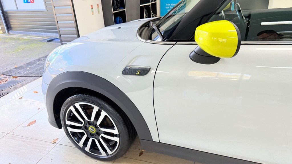 Used MINI Hatch 2022 for sale - 76396260: Photo 8