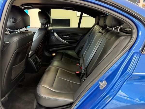 Used BMW 3 Series 2017 for sale - 76210303: Photo 30
