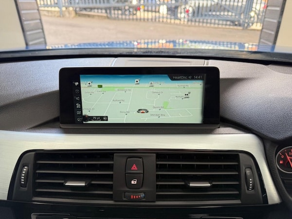 Used BMW 3 Series 2017 for sale - 76210303: Photo 9