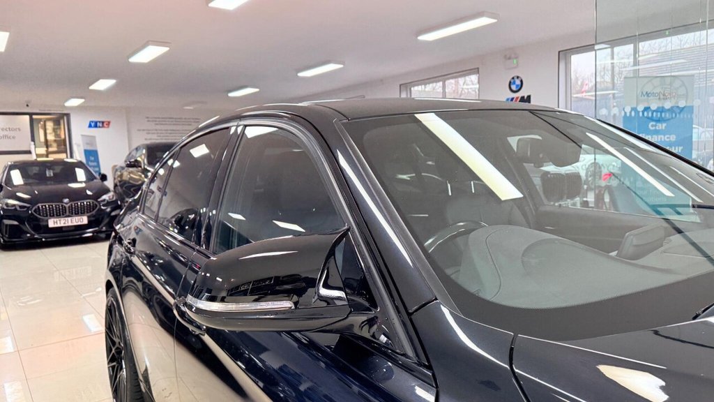 Used BMW 3 Series 2018 for sale - 77437000: Photo 35