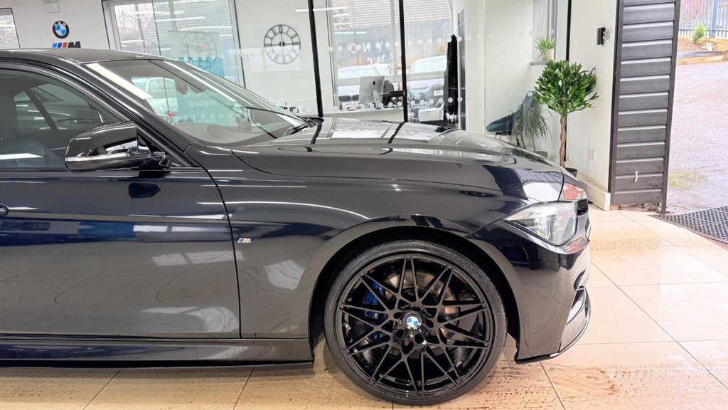 Used BMW 3 Series 2018 for sale - 77437000: Photo 37