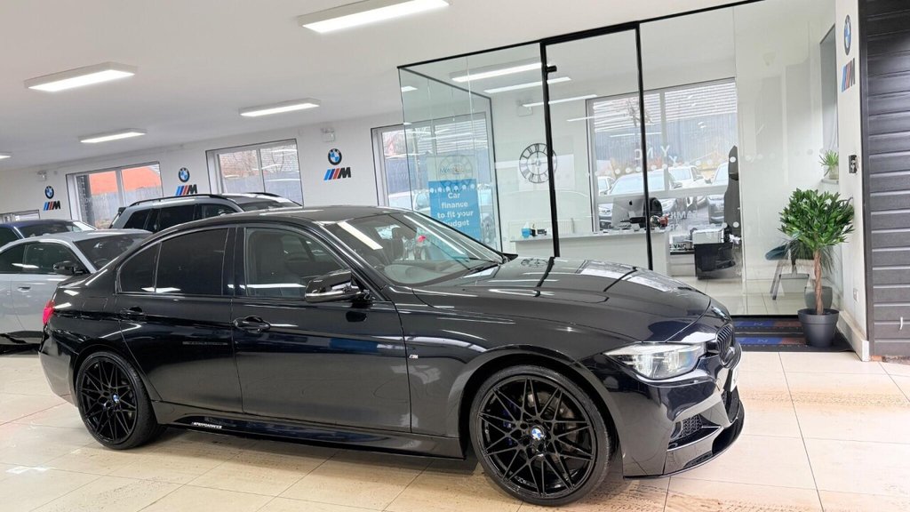 Used BMW 3 Series 2018 for sale - 77437000: Photo 38