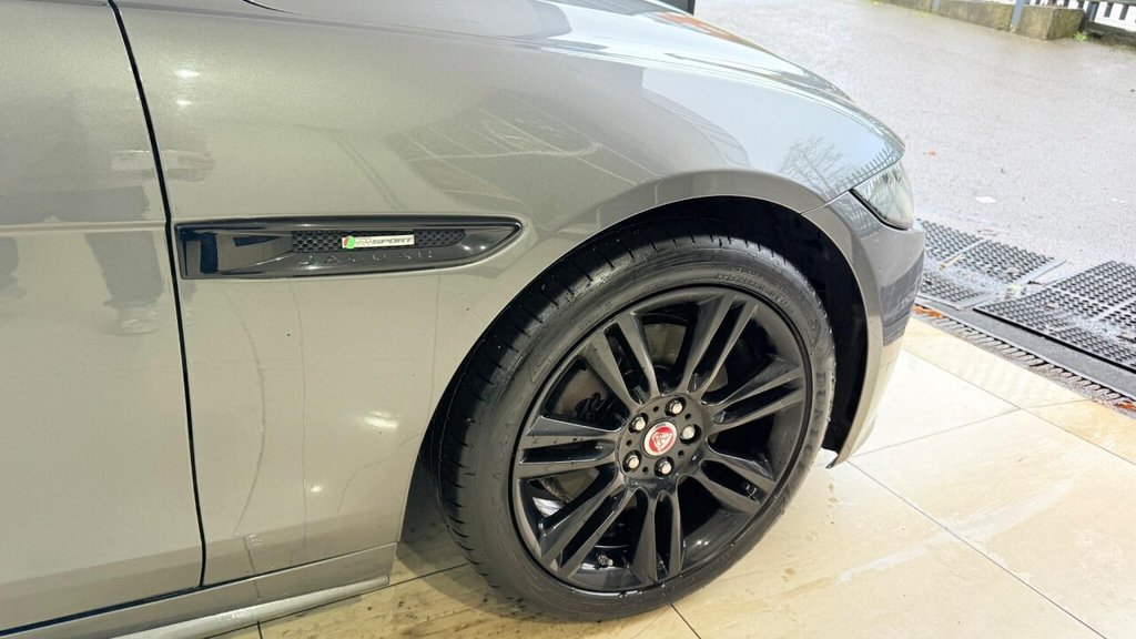 Used Jaguar XE 2018 for sale - 77571945: Photo 12