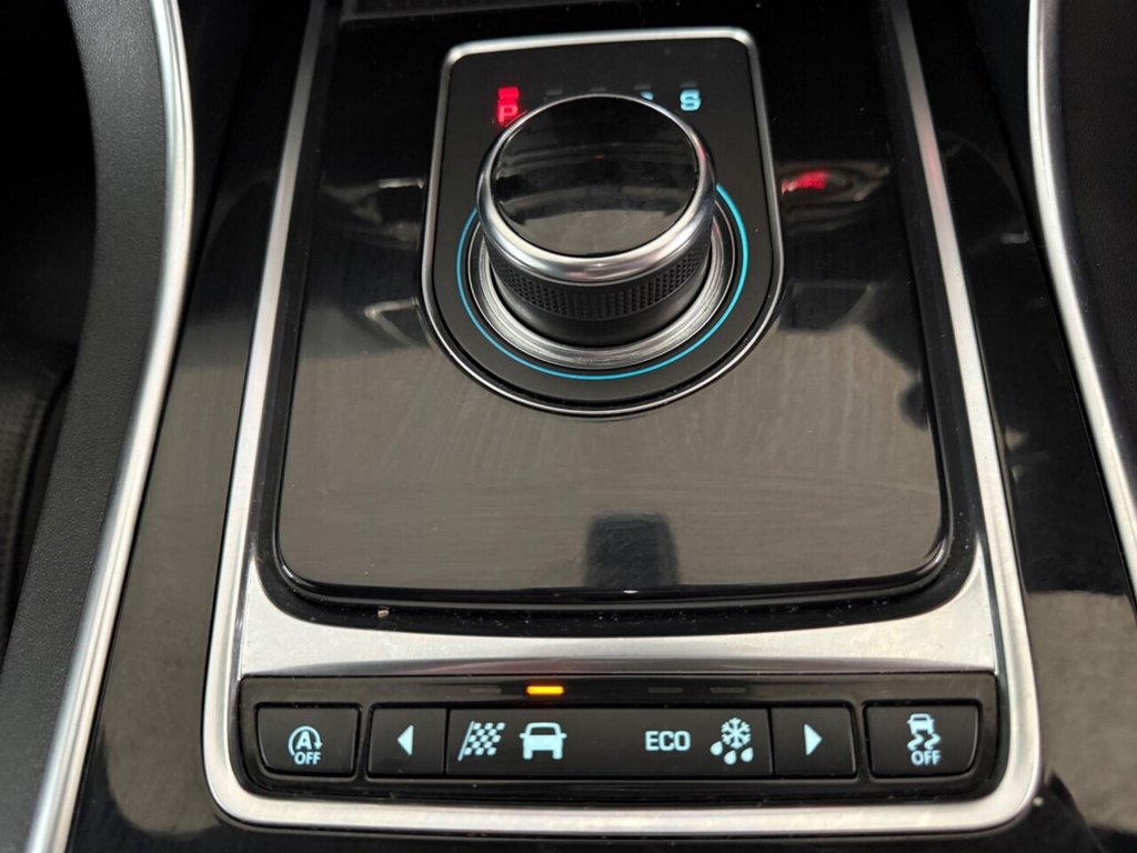 Used Jaguar XE 2018 for sale - 77571945: Photo 15