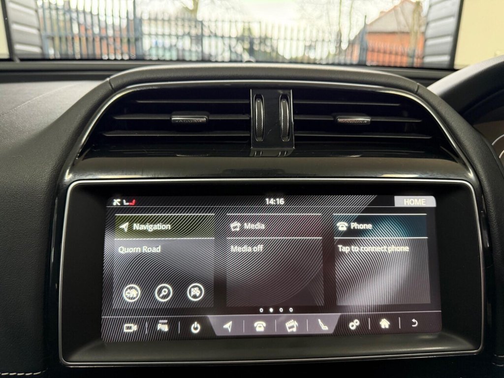 Used Jaguar XE 2018 for sale - 77571945: Photo 28