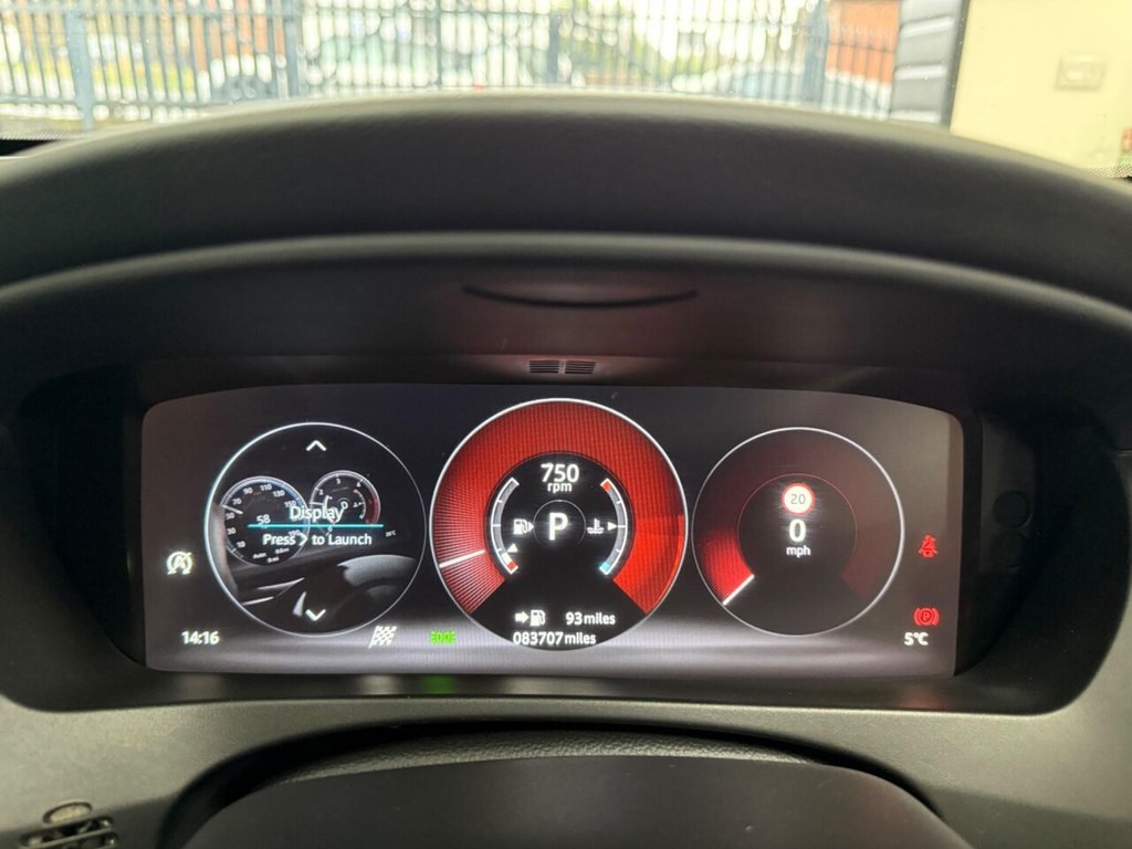 Used Jaguar XE 2018 for sale - 77571945: Photo 29