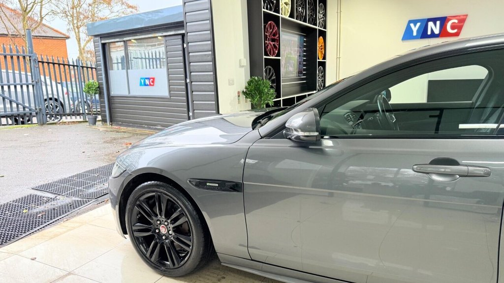 Used Jaguar XE 2018 for sale - 77571945: Photo 8