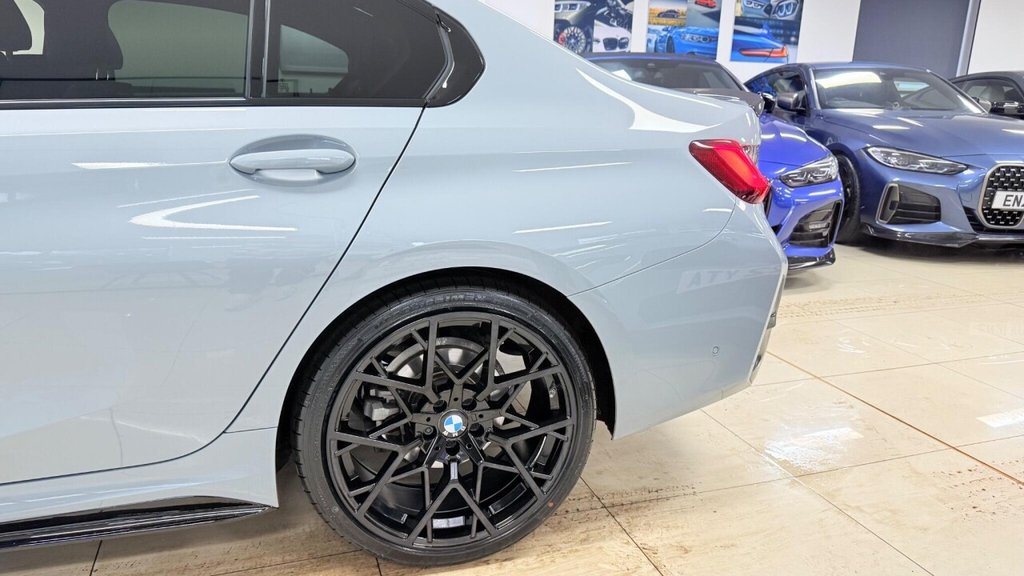 Used BMW 3 Series 2024 for sale - 76724991: Photo 12