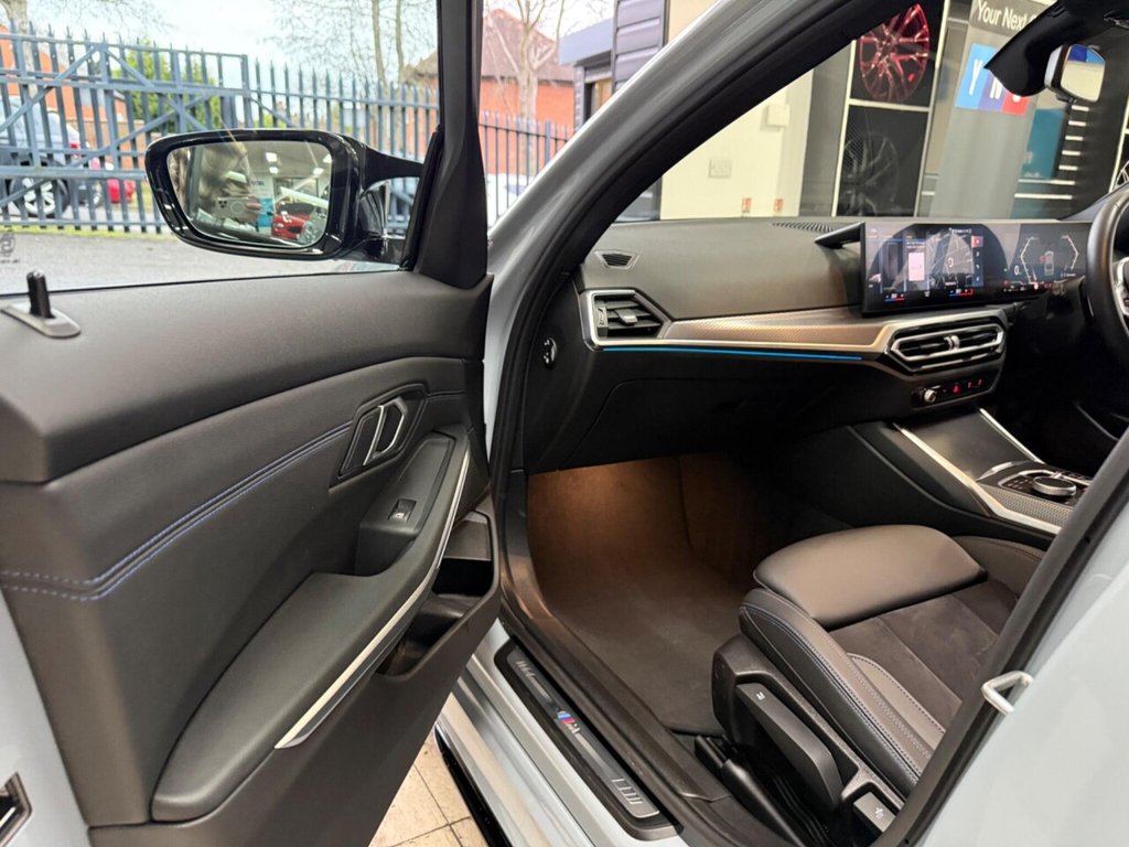 Used BMW 3 Series 2024 for sale - 76724991: Photo 7