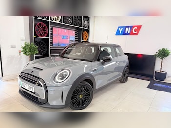 Used MINI Electric Hatch 2021 for sale - 79358859: Photo