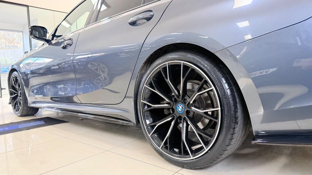 Used BMW 3 Series 2019 for sale - 78017389: Photo 11