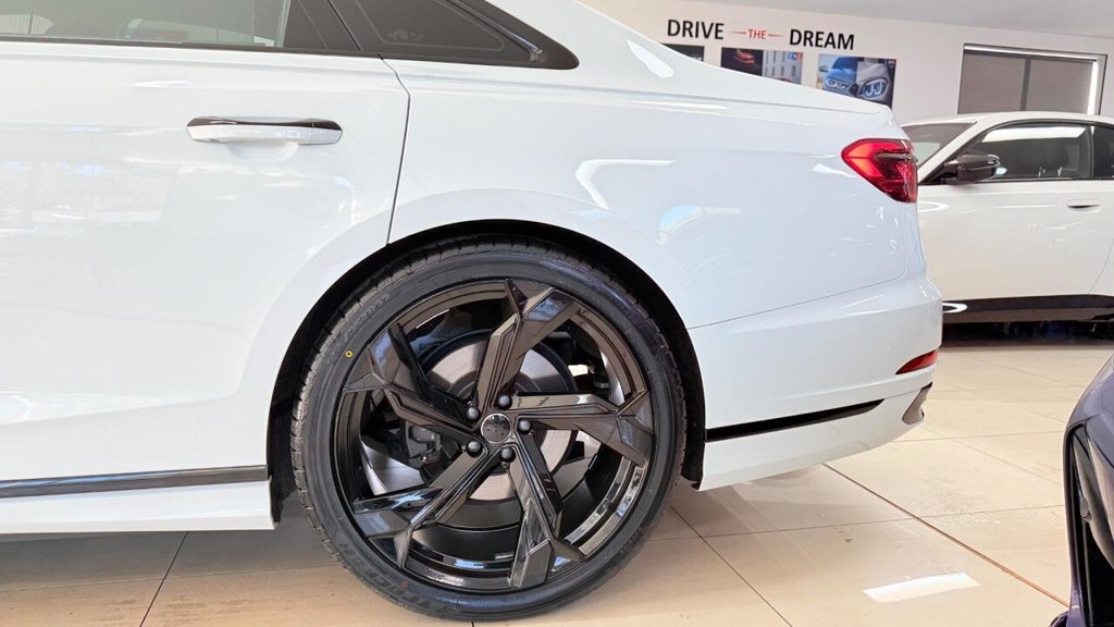 Used Audi A8 2023 for sale - 76010156: Photo 15