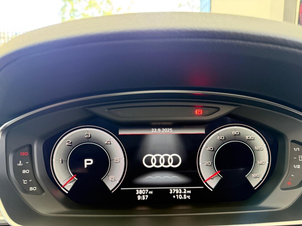 Used Audi A8 2023 for sale - 76010156: Photo 41