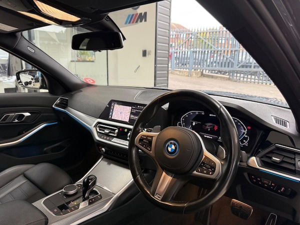 Used BMW 3 Series 2021 for sale - 76223392: Photo 30