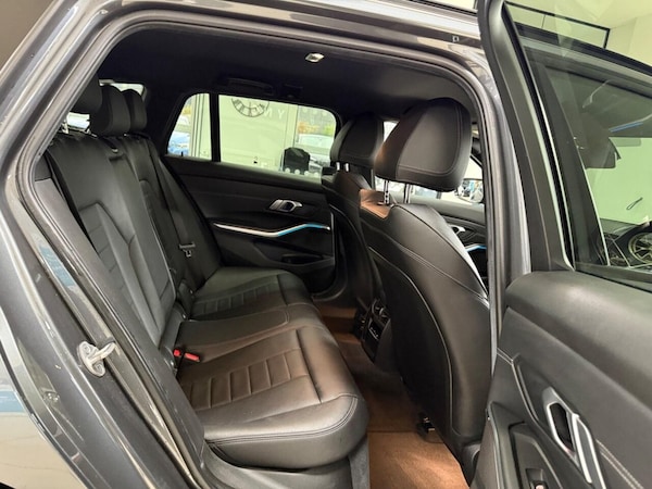 Used BMW 3 Series 2021 for sale - 76223392: Photo 31