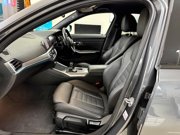 Used BMW 3 Series 2021 for sale - 76223392: Photo 3