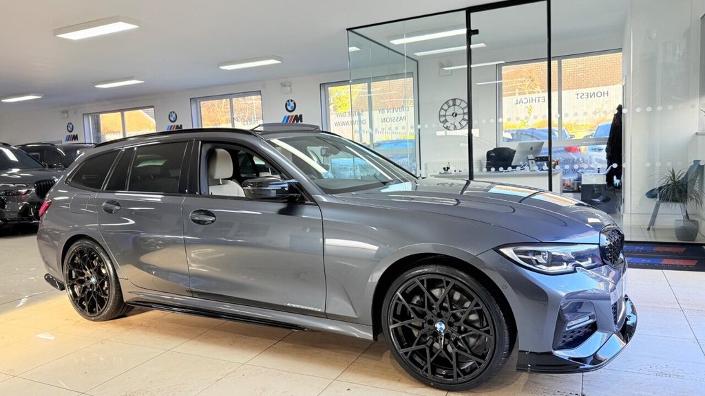 Used BMW 3 Series 2021 for sale - 76570080: Photo 5
