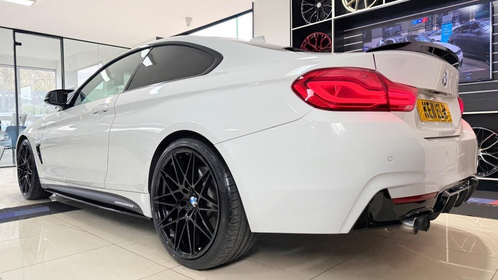 Used BMW 4 Series 2018 for sale - 77991420: Photo 32