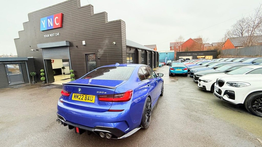 Used BMW 3 Series 2022 for sale - 77680876: Photo 2