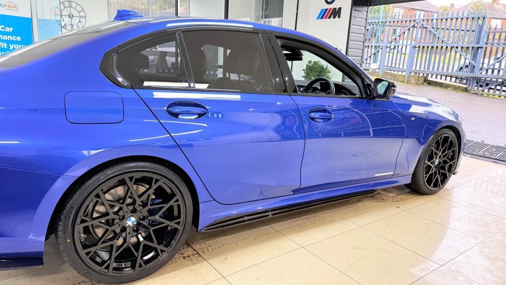 Used BMW 3 Series 2019 for sale - 77572080: Photo 11