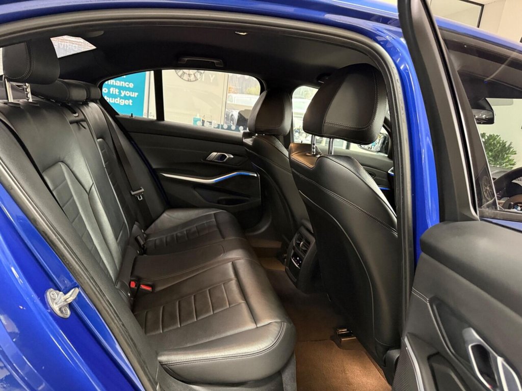 Used BMW 3 Series 2019 for sale - 77572080: Photo 27