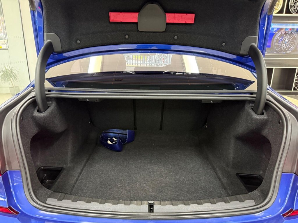 Used BMW 3 Series 2019 for sale - 77572080: Photo 28